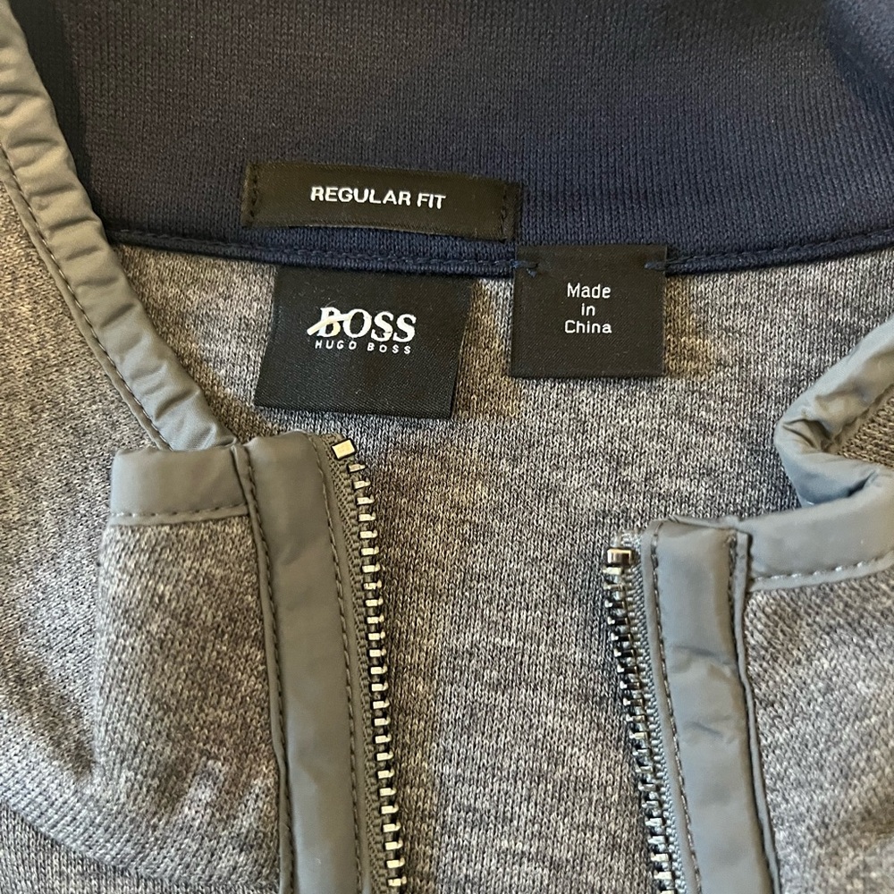 Hugo Boss Men’s sweater - Picture 2 of 3